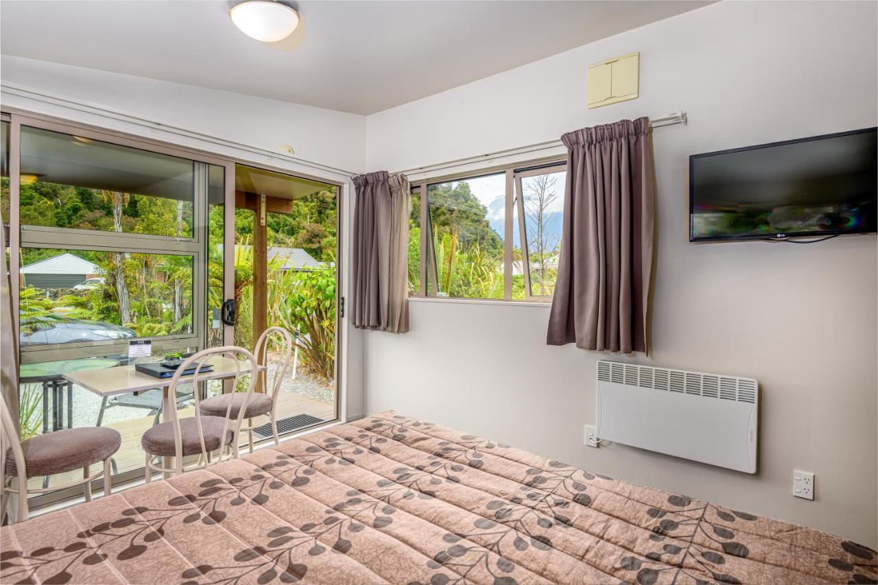 10 Cottages Franz Josef Extérieur photo
